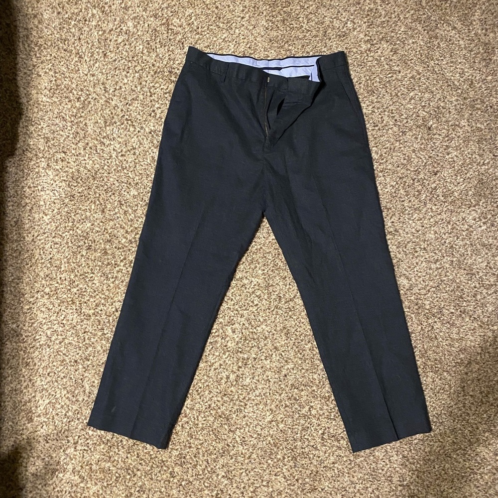 Kirkland Signature quality mens grey pattered slacks 36x29